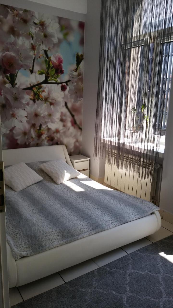 Stacja Centrum Čenstochová Exteriér fotografie